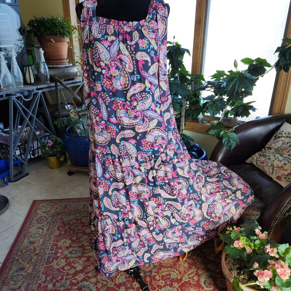 Emily Wonder Dresses & Skirts - Emily Wonder Black Paisley Ruffle Dress Maxi  Boho size L